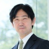 溝上慎一（みぞかみ・しんいち）