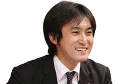 弁護士　野村　亮輔さん