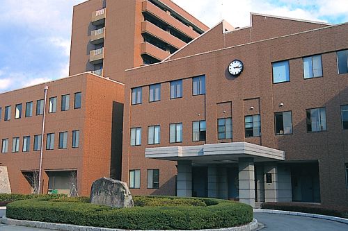広島大学