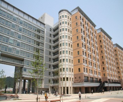 九州大学