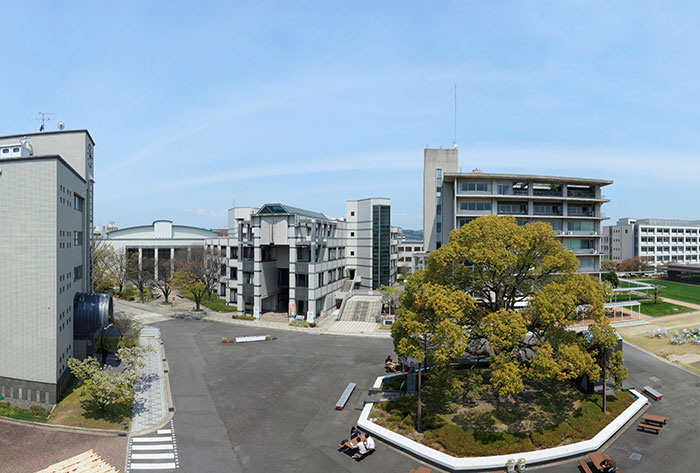 京都文教大学 外観写真