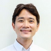 板倉 寛
