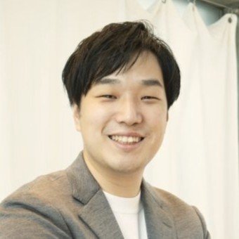 新井久幸氏