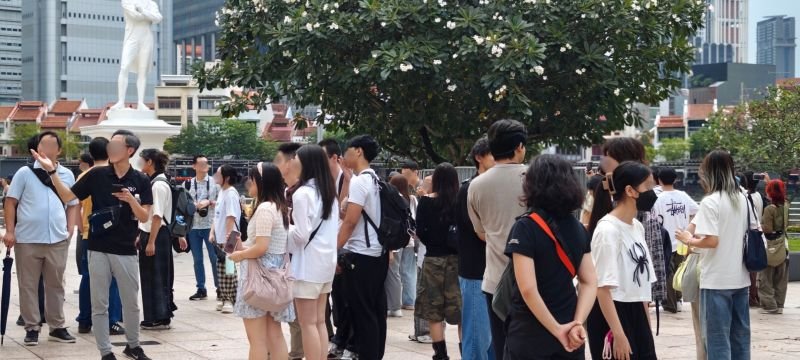 名所にて国際交流