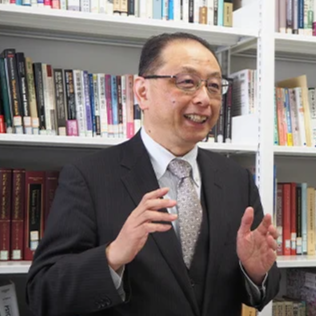 辻 惠介教授
