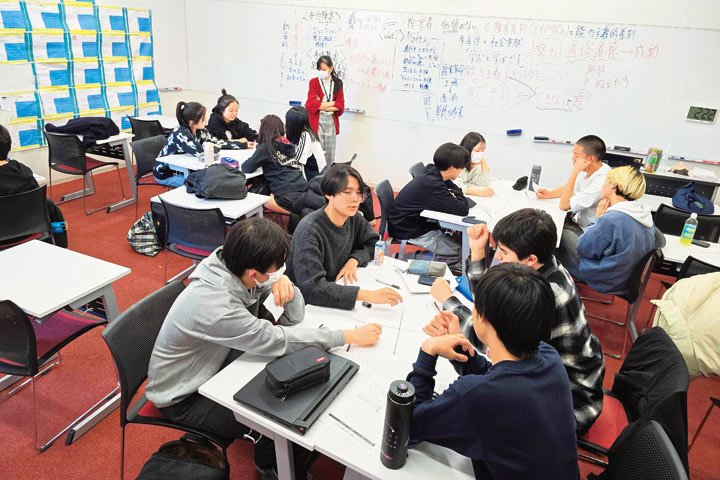 ドルトン東京学園ラボラトリー