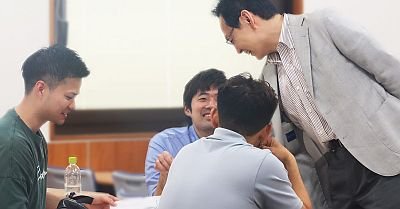 ［授業風景（グループワーク）］