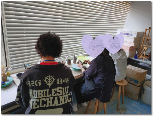 人気の陶芸サークル。過去にはサークル参加がきっかけで、陶芸家を志した方も。